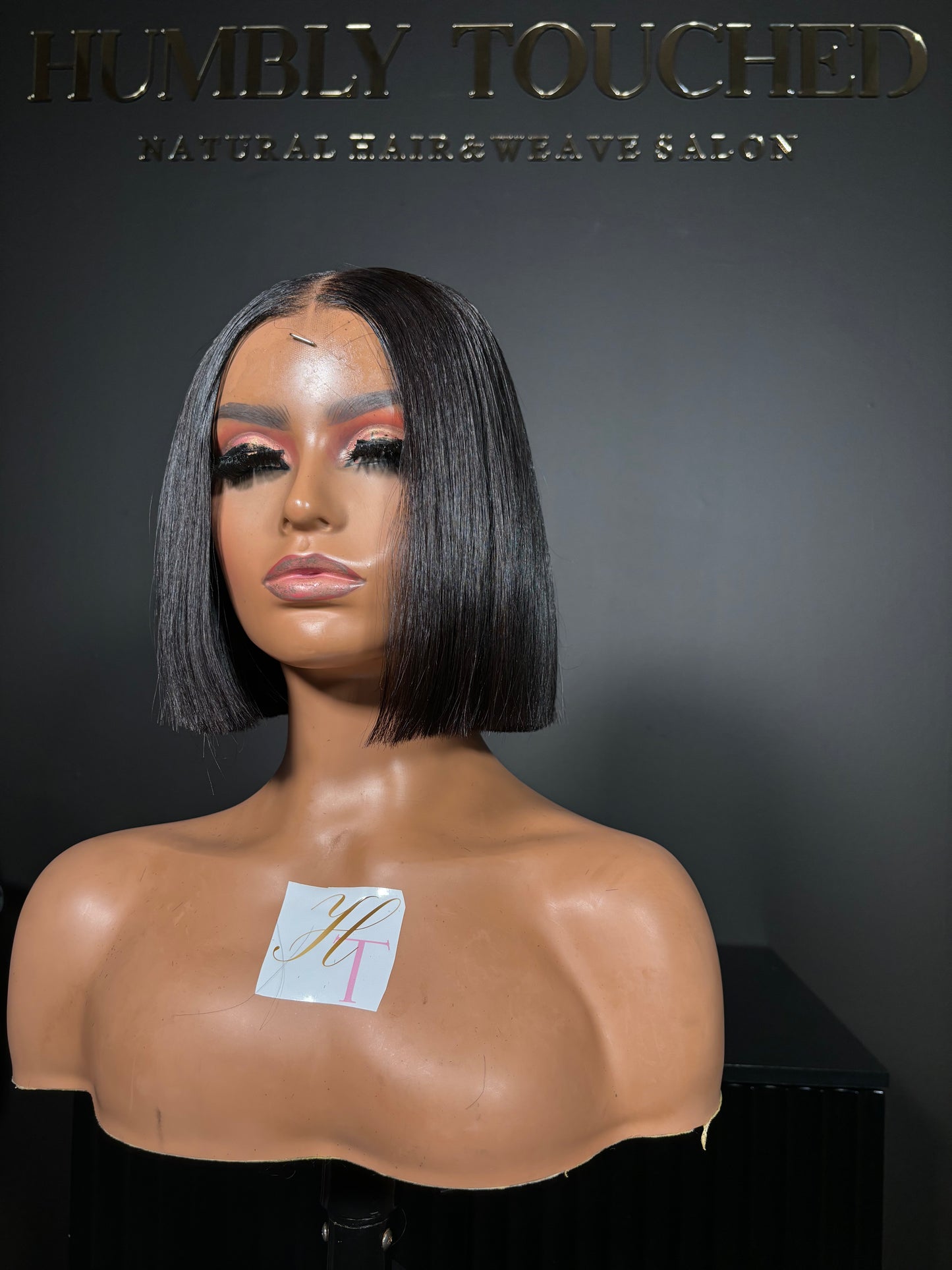 B.O.B. - The Perfect Blunt Cut Bob